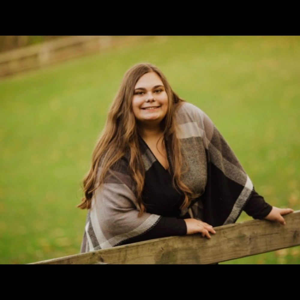 Meet your Posher, Megan